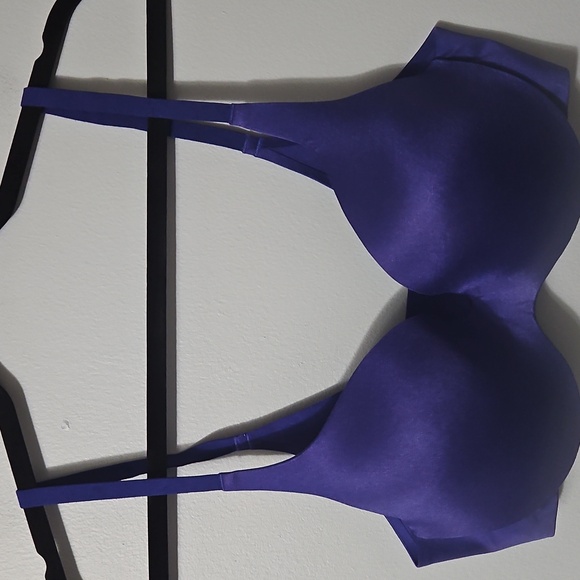 Victoria's Secret Deep Purple Lined Demi Wire Free Seamless Bra Size 34D - Picture 1 of 14